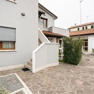 Appartamento Casa Di Chiara Vicino Venezia E Aeroporto Vce, Campalto